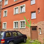 Bruno Taut & Parking *