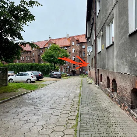 Bruno Taut & Parking Apartment Katowice